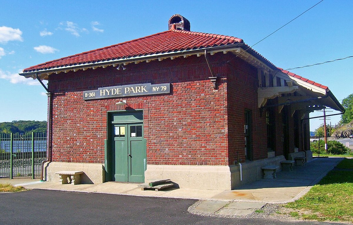 Hyde Park, NY - Category:Hyde Park station (New York Central Railroad) - Wikimedia Commons